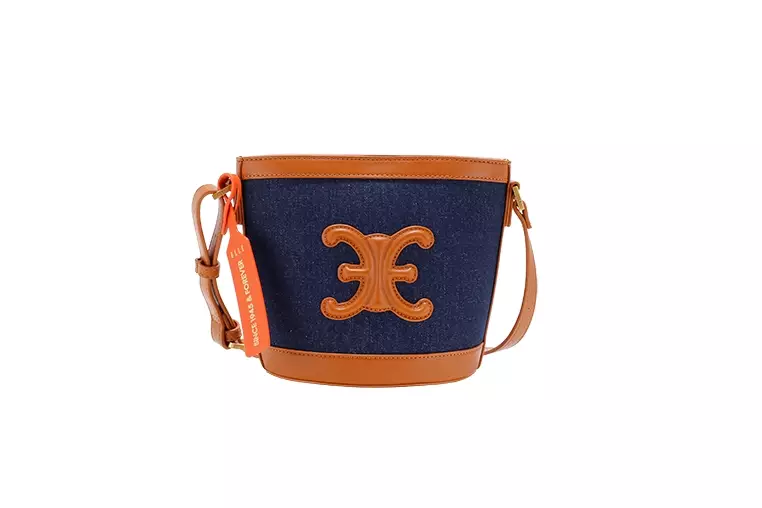 Buy ELLE Elle Callista Bucket Bag in Navy 2024 Online ZALORA