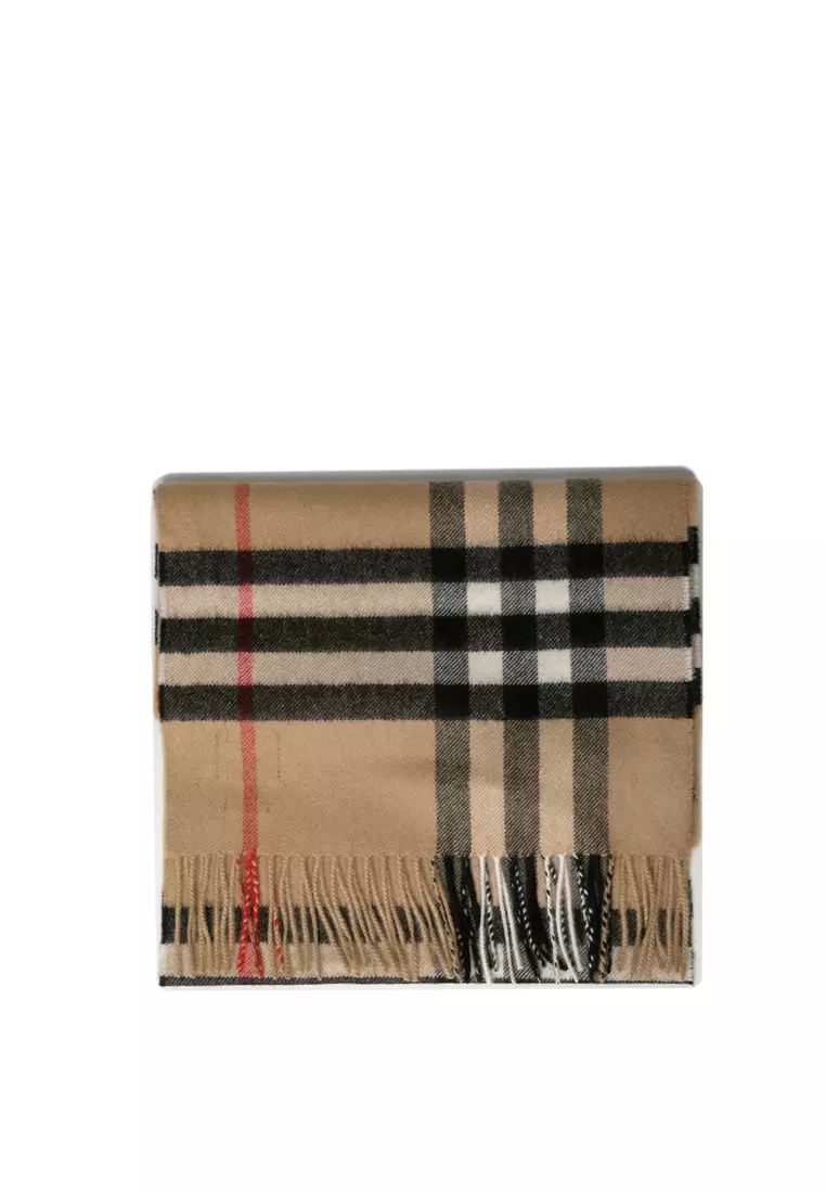 Burberry london scarf price sales