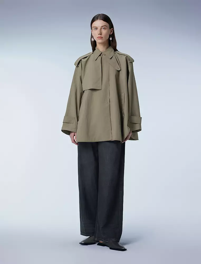 宽松长袖短款风衣