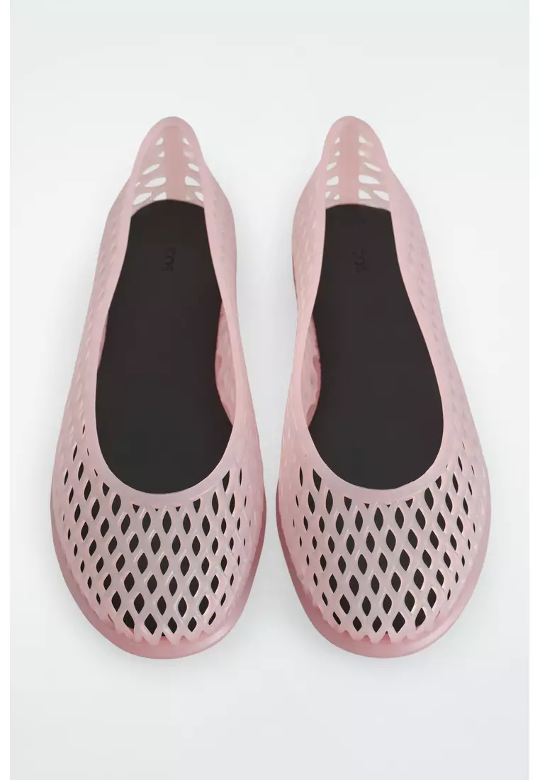 CUT-OUT JELLY BALLET FLATS