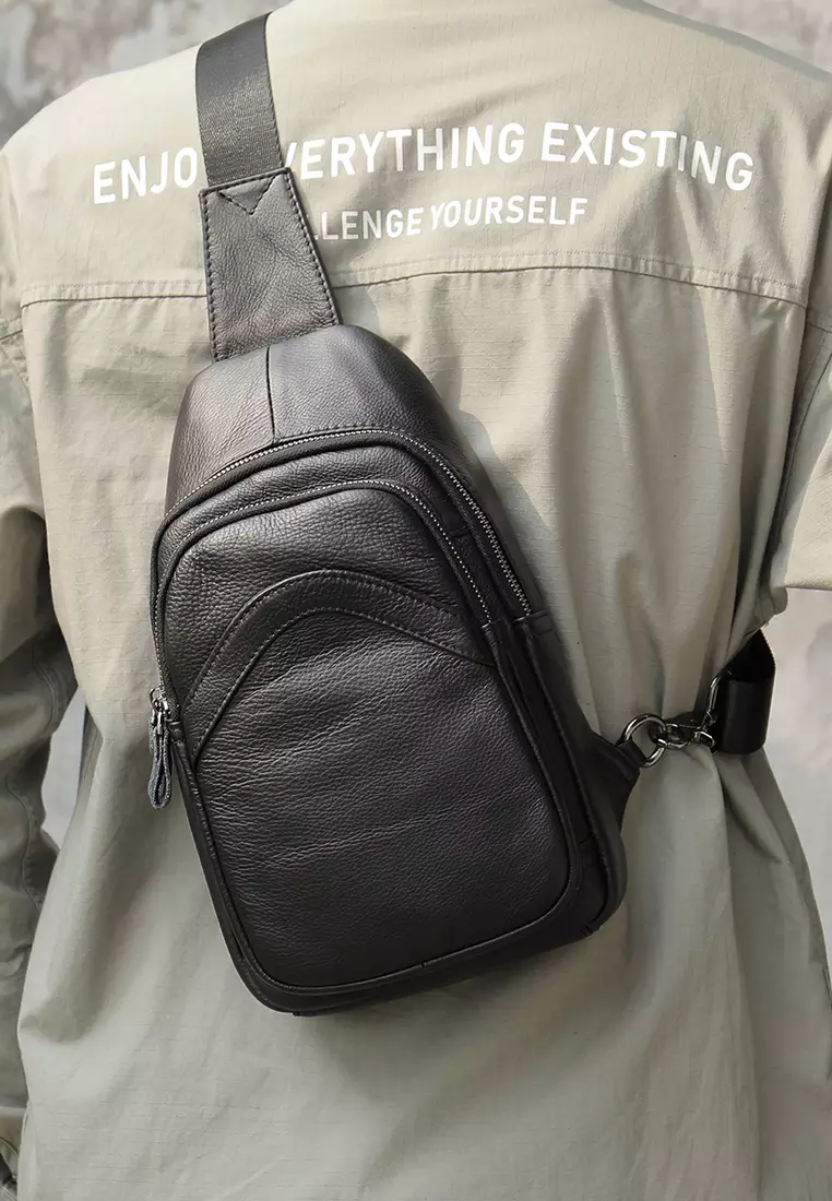 Men's Soft Cow Leather Zipper Belt Bags Chest Bags