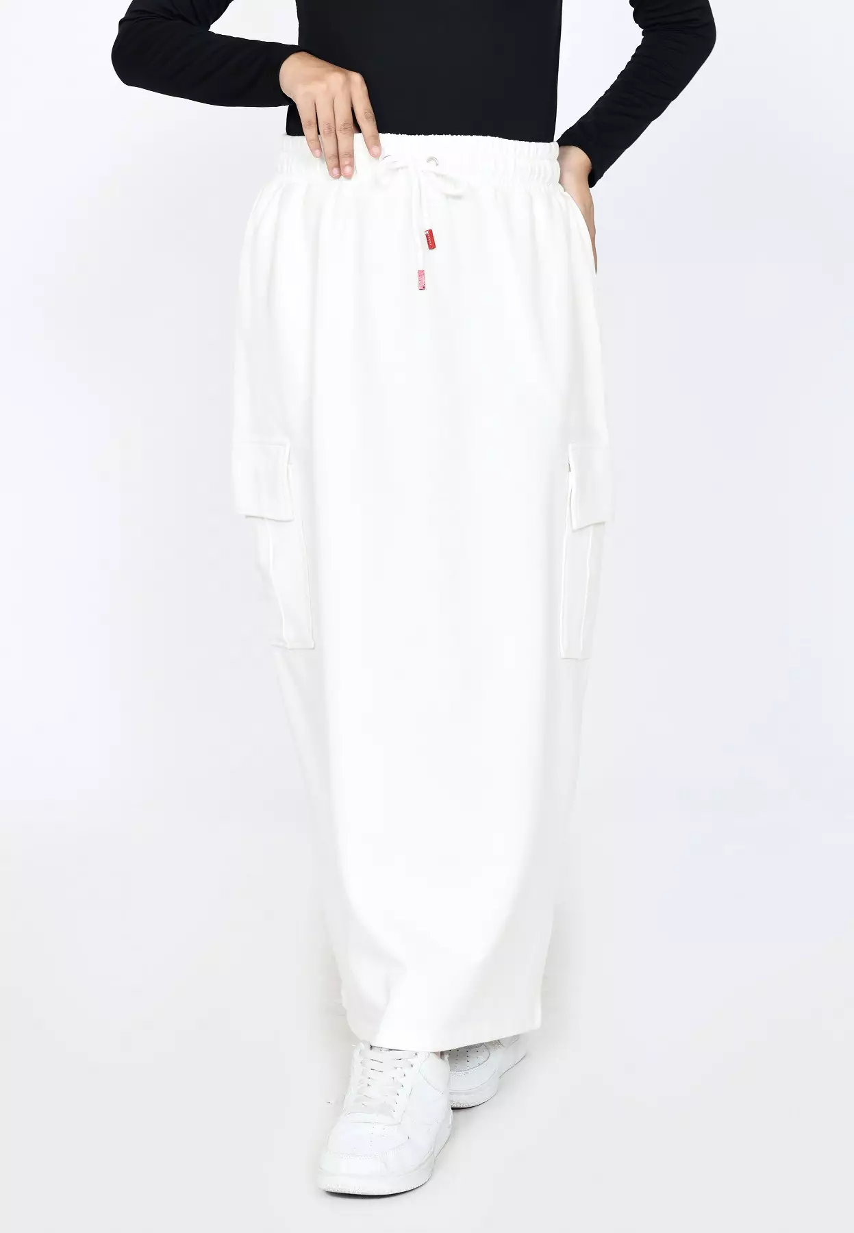 BUNDLE HEMAT 2 PCS Talis Cargo Skirt BLACK - WHITE