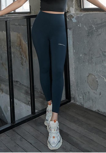 Butter Leggings Black Label Signature in Moroccan Blue
