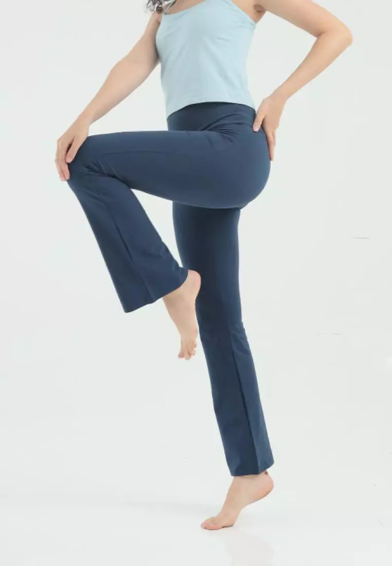 Voya Flare Pants, Celana Olahraga Wanita - Navy