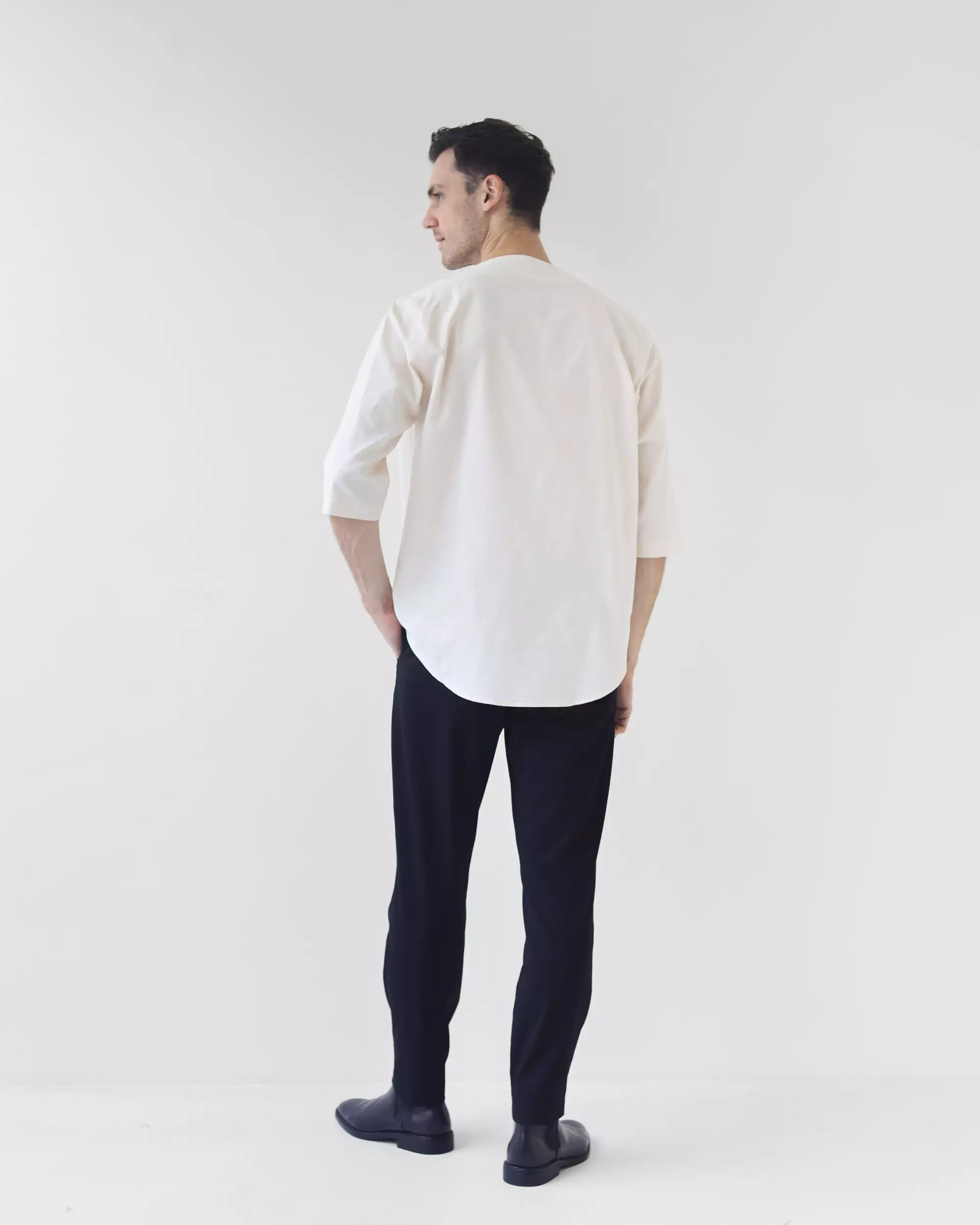 Cotton Well Morocco Shirt Ivory │Kemeja Koko Pria Kerah V Neck Broken White