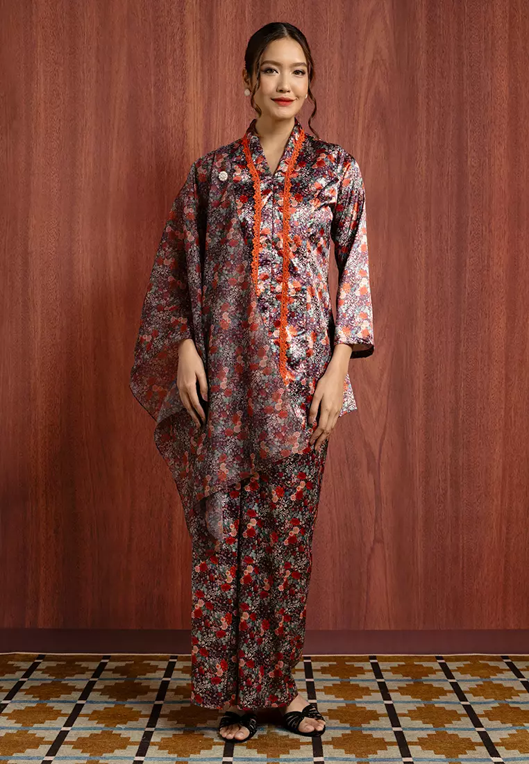 SALMA KURUNG LABUH SET WITH SHAWL