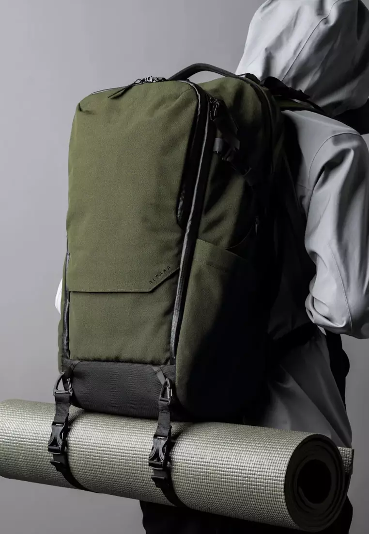 Alpaka Elements Travel Backpack 35L - Axoflux Green