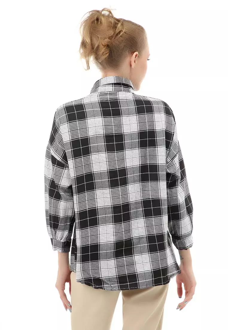 Holly Atasan Kasual Kemeja Wanita Lengan Lentera Motif Kotak Material Cotton ORIGINAL - Black