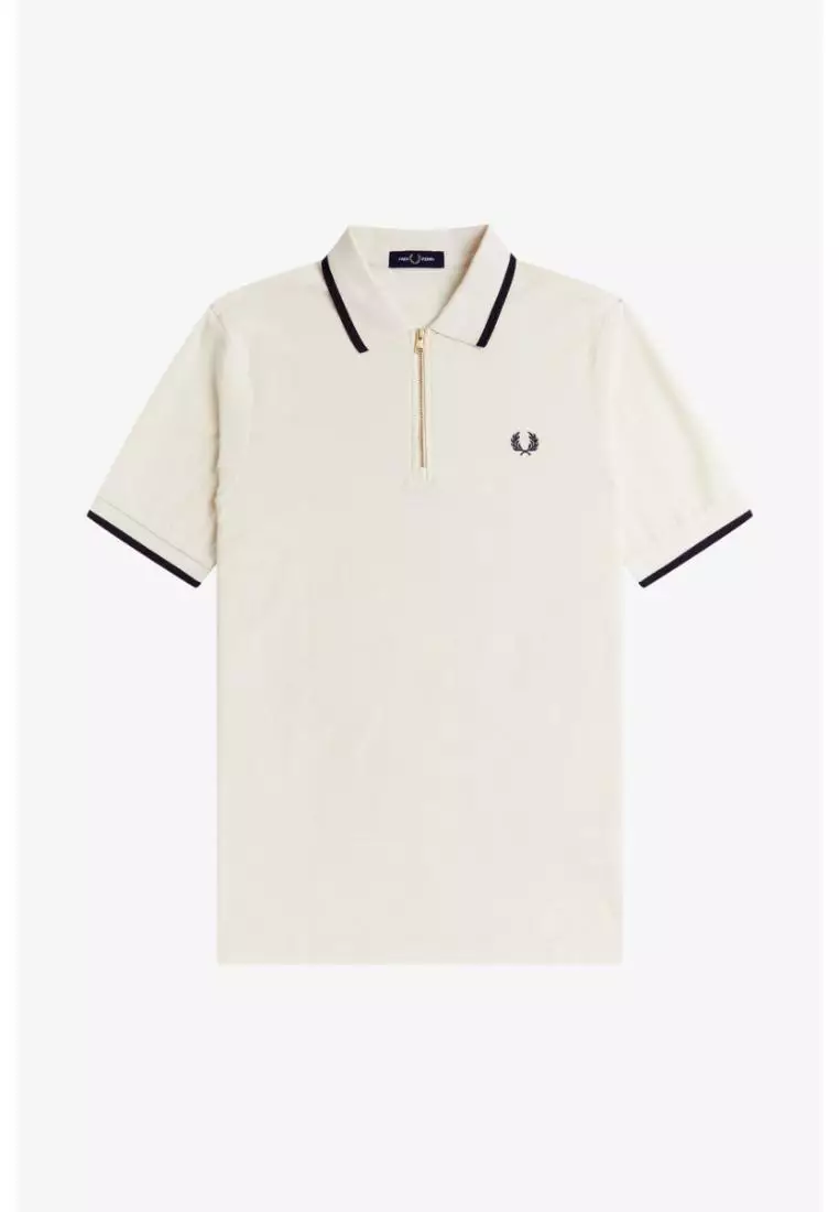 Fred Perry M1672 Crepe Pique Polo Shirt (Ecru)