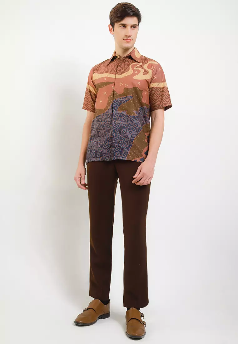 Viona Kemeja Batik Premium Pria Casual Modern Lengan Pendek