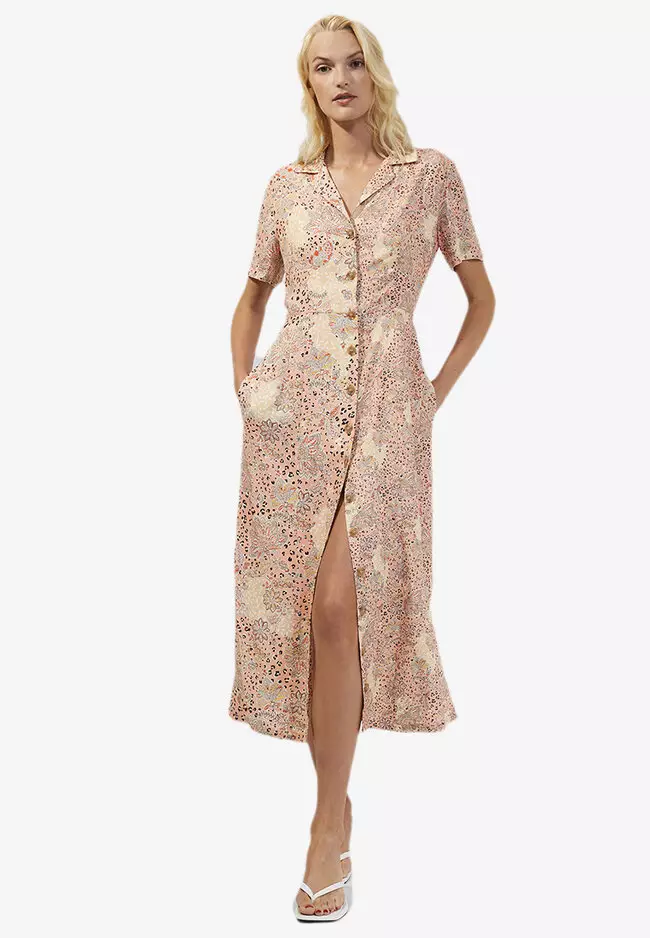 Dresses with 2025 buttons in front