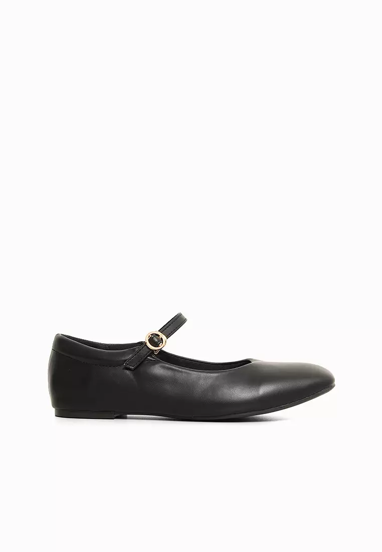 Discount on CLN  shoes - SKU: Alara Mary Janes