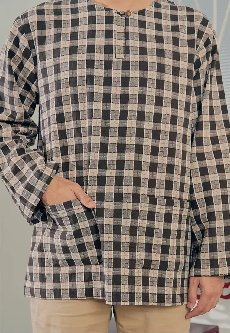 UMMA KURTA CENGAL in Gambut Brown