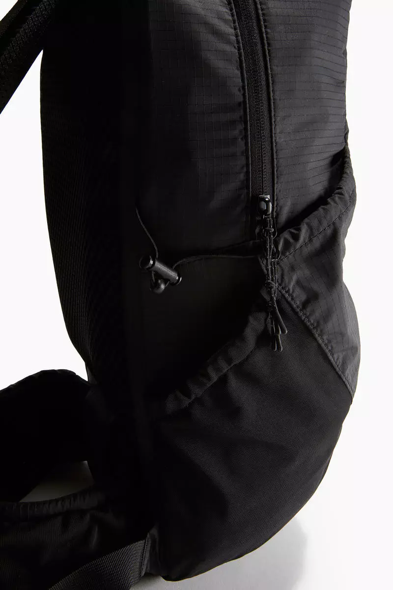 Buy H&M Waterrepellent hiking backpack Online ZALORA Malaysia