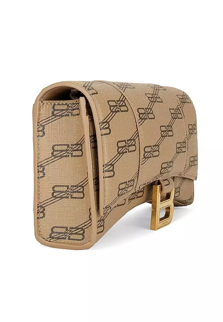 Hourglass BB Monogram Chain Wallet in Beige