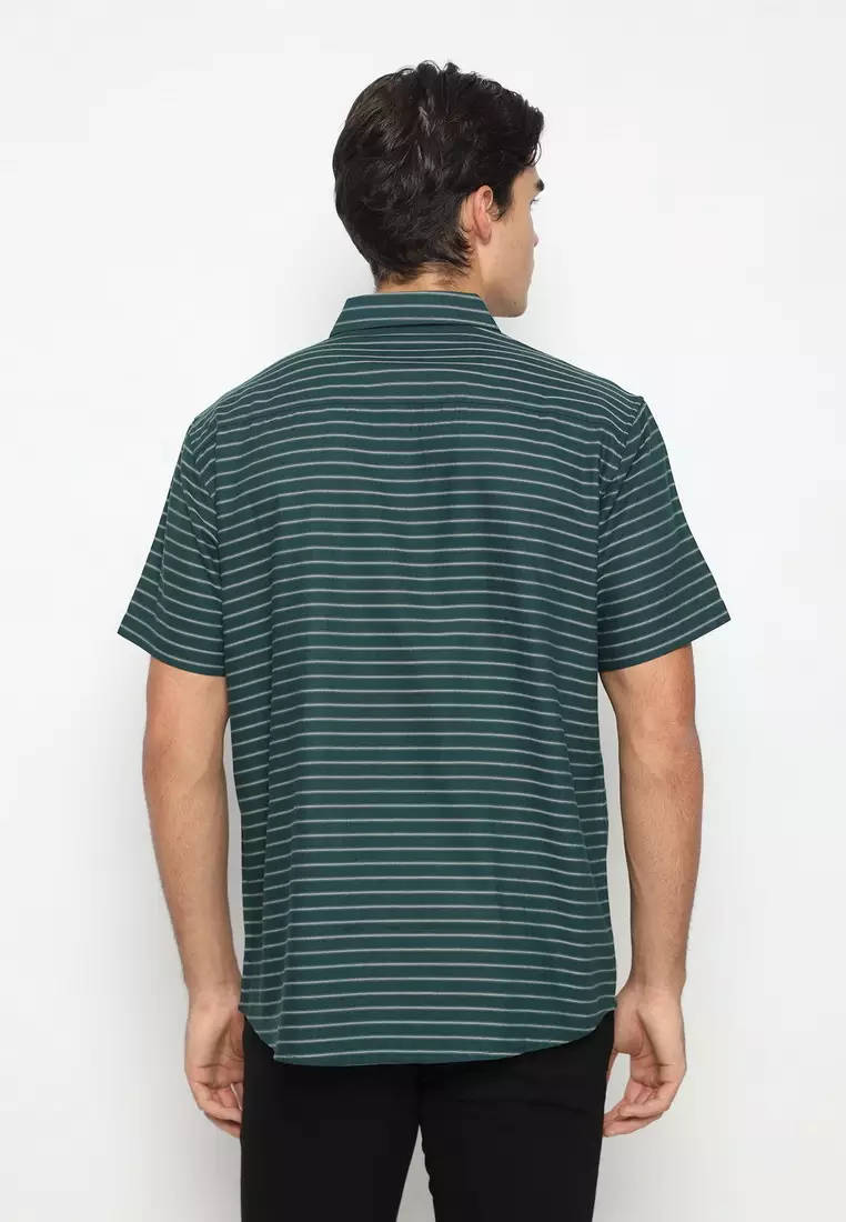 POLICE Kemeja Salur Printing Hijau Regular Fit Pria