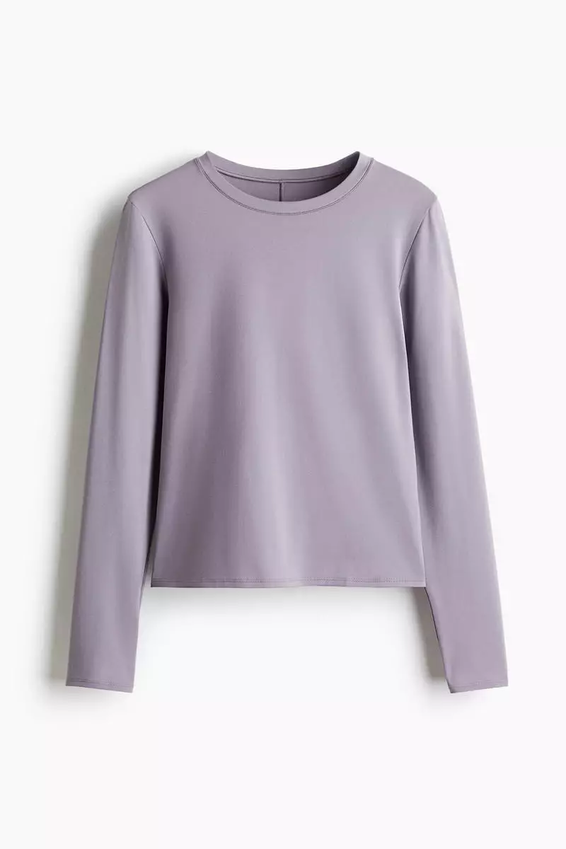 Sports top with DryMove™