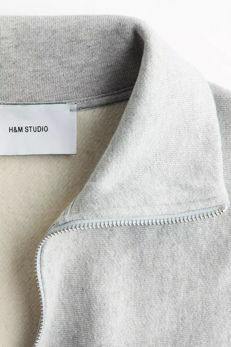 Zip-top sweatshirt