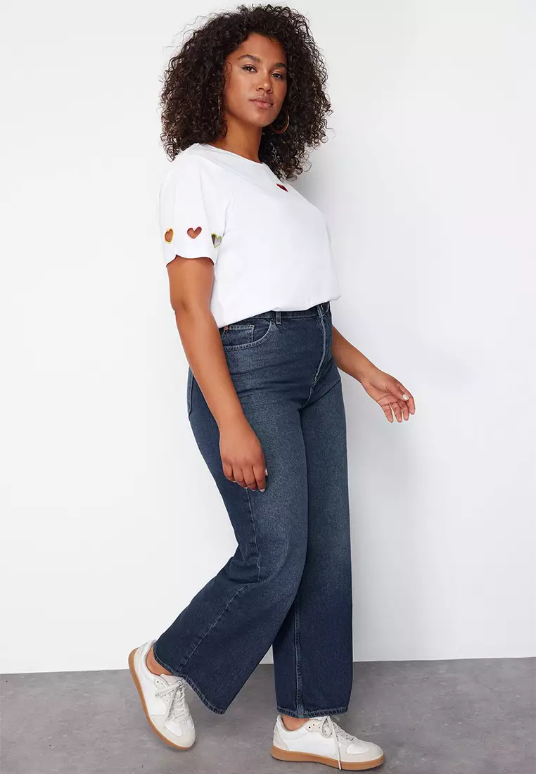 Plus Size Wide Leg Jeans