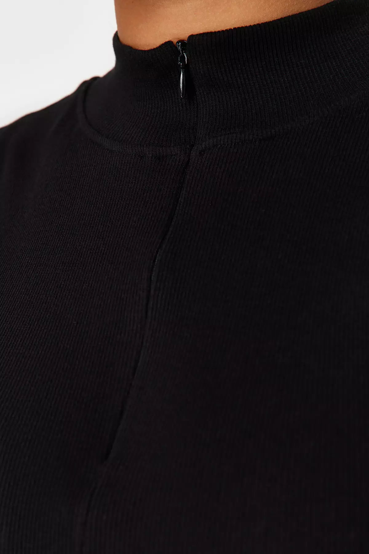 Plus Size Sleeveless Blouse