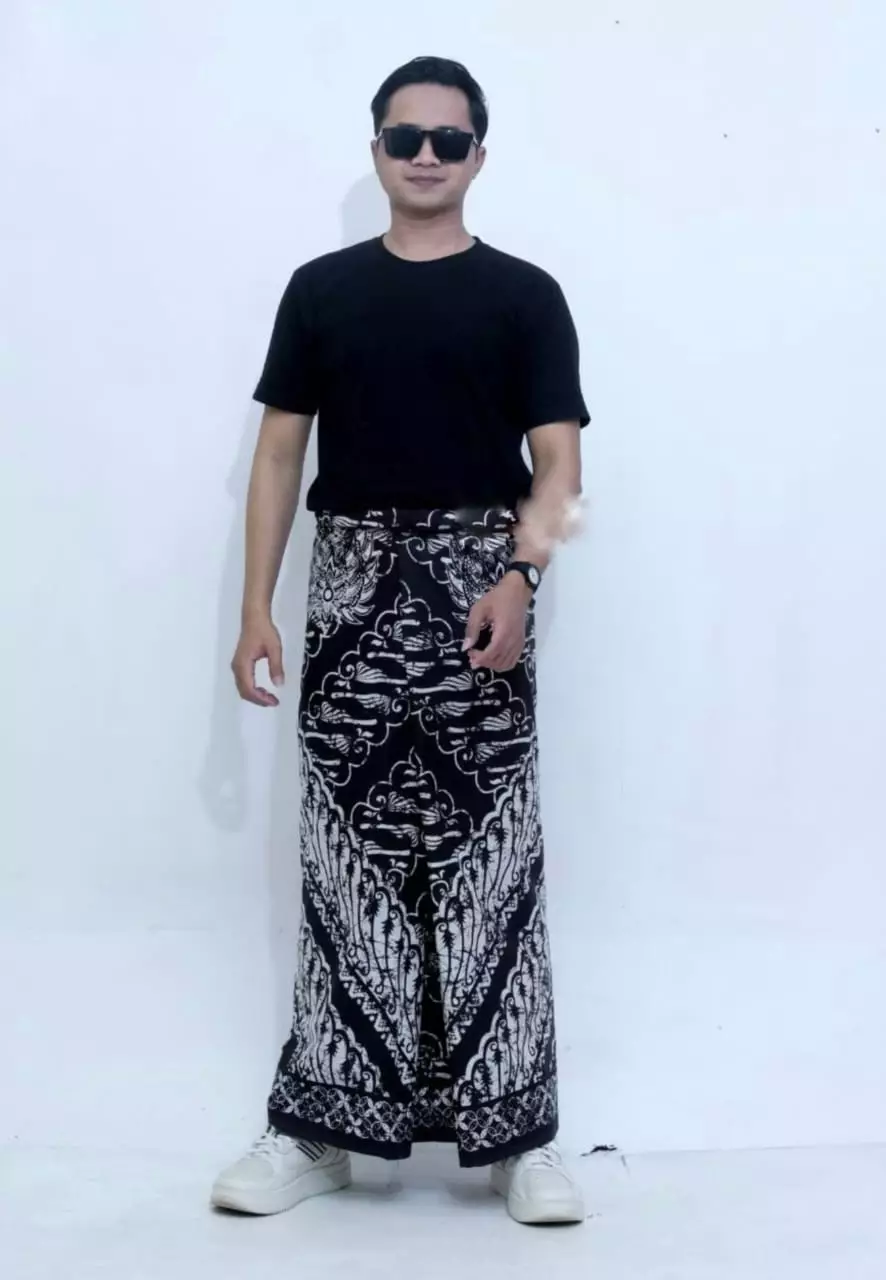 Sarung Batik Kumarang Putih Premium MR
