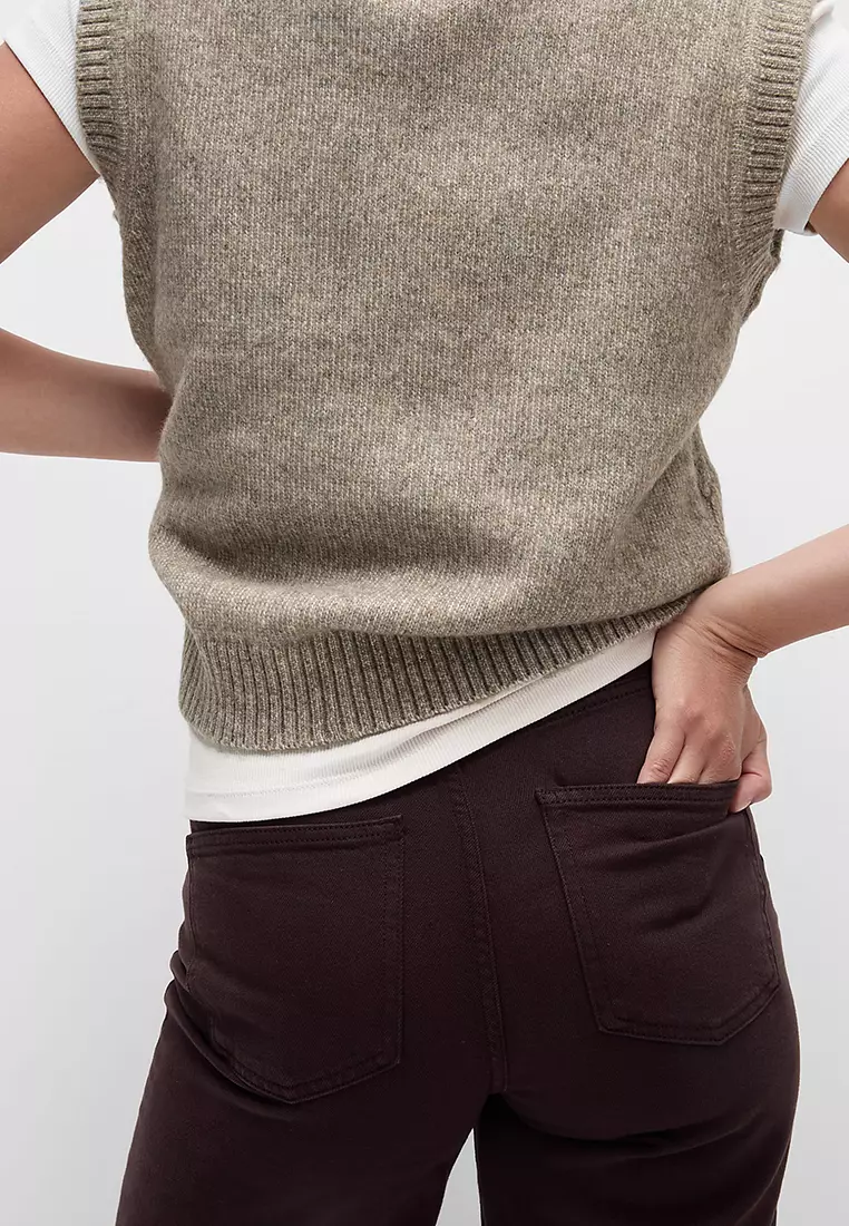 Cloud-Yarn Textured Knitted Vest