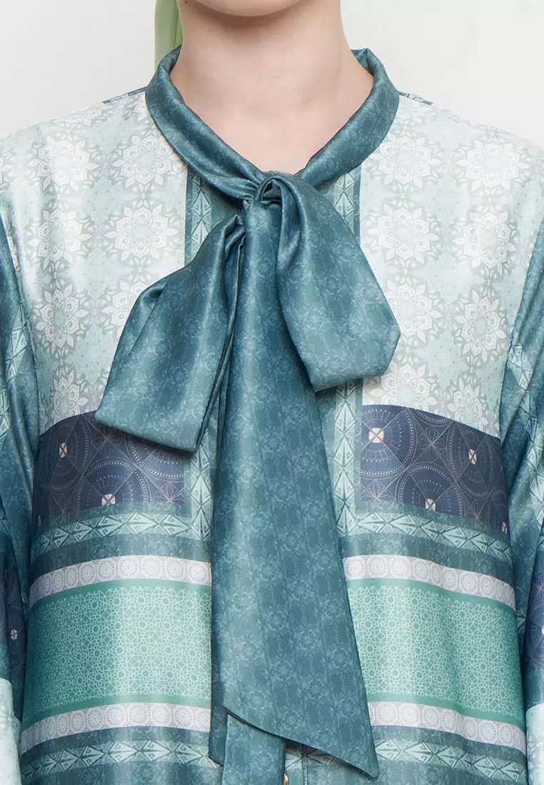 Kamilaa by Itang Yunasz Dress Meraki Green