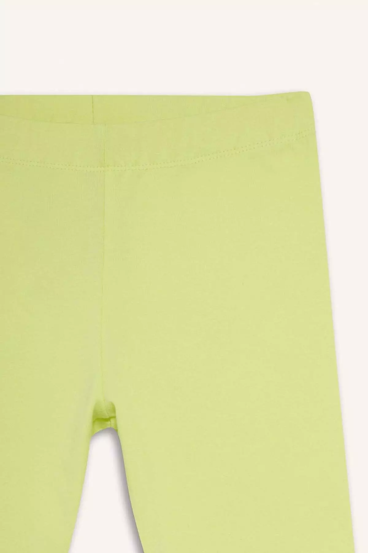 Girl's Short Length Leggings B5591A825Sm