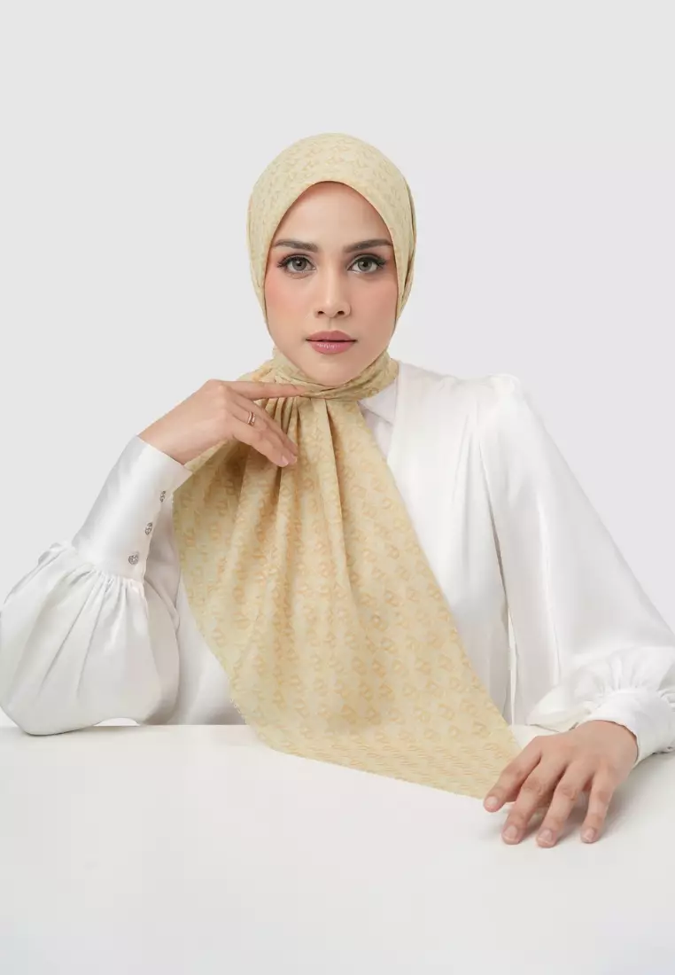 Interlock Voile Square - Pale Banana