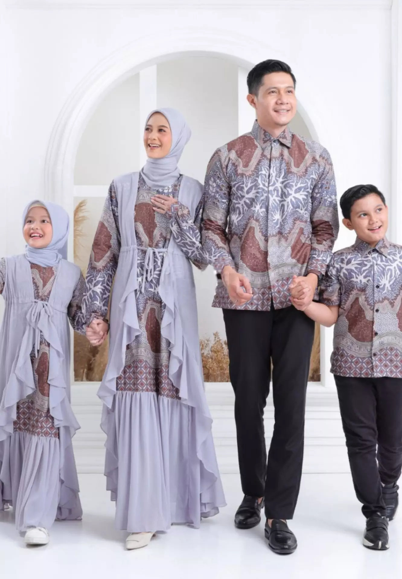 Gamis Batik Nawang Abu Muda Premium Elegant B.K