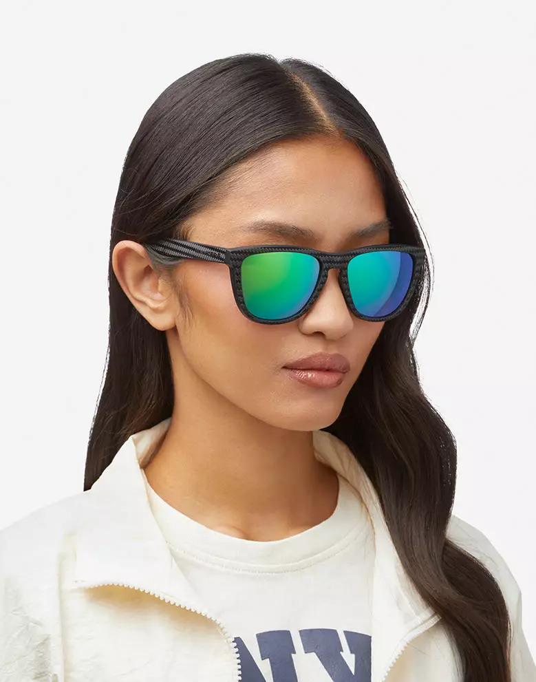 HAWKERS POLARIZED Emerald ONE CARBONO RAW. Sunglasses for Men and Women, Unisex. UV400 protection. Official product designed and made in Spain. HONR21NFTP
