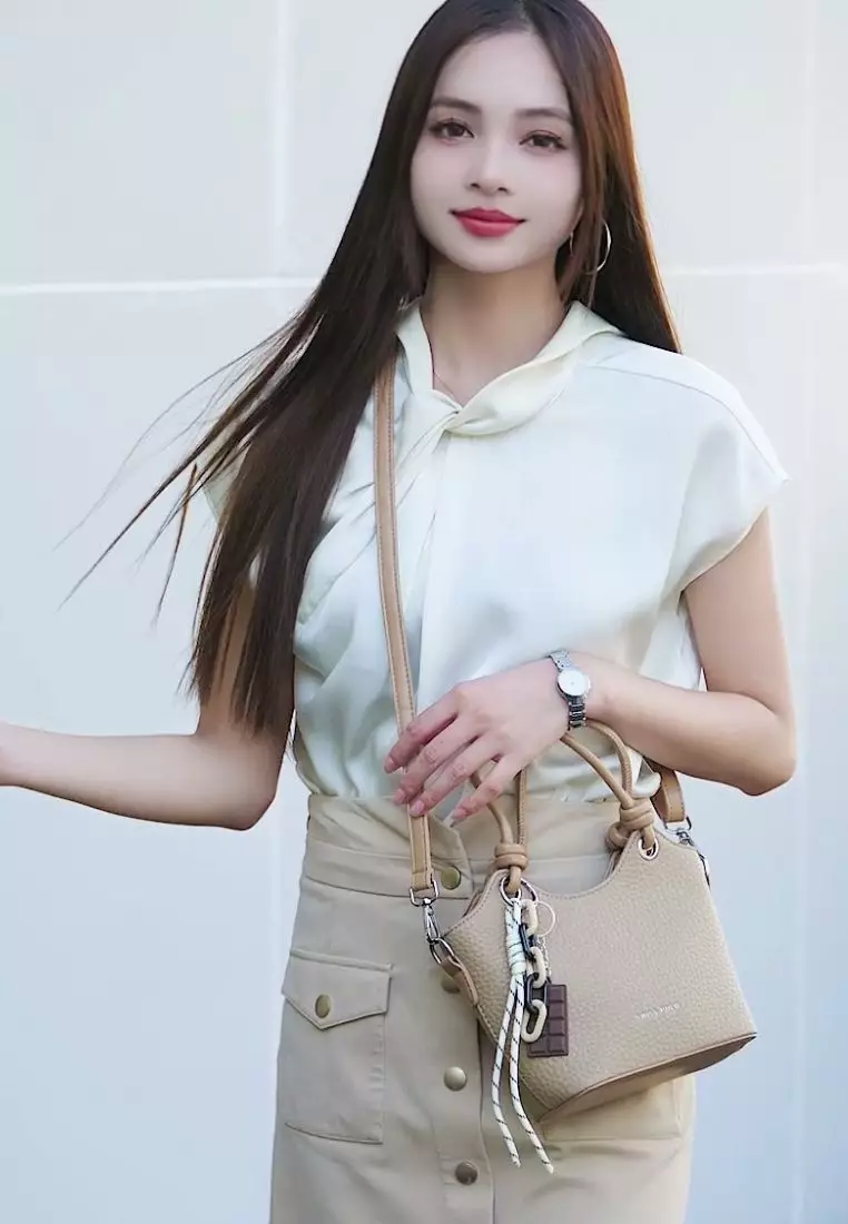 Women's Top Handle Bag / Sling Bag / Crossbody Bag / Shoulder Bag (Tas Tangan Wanita / Tas Selempang Wanita / Tas Bahu Wanita) - Cokelat