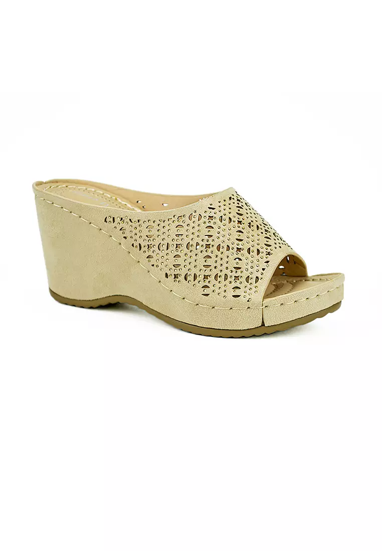Discount on Mario D' Boro Runway  shoes - SKU: Mario D' Boro Women's Wedge Sandals Lv 22312 Beige