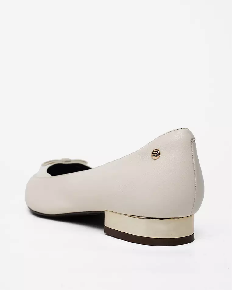 Buccheri Neith Flats Women Cream