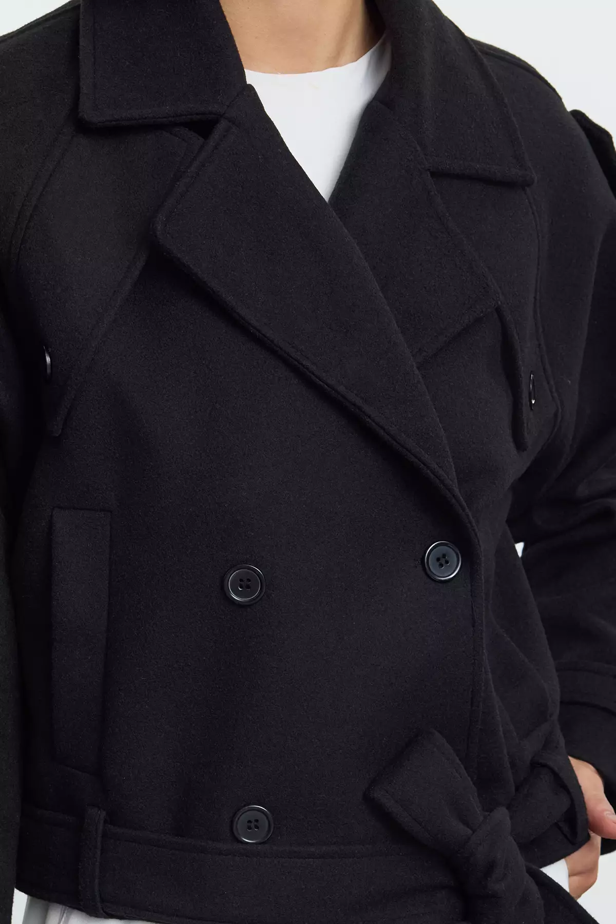 Black Soft Seasonal Short Oversiz