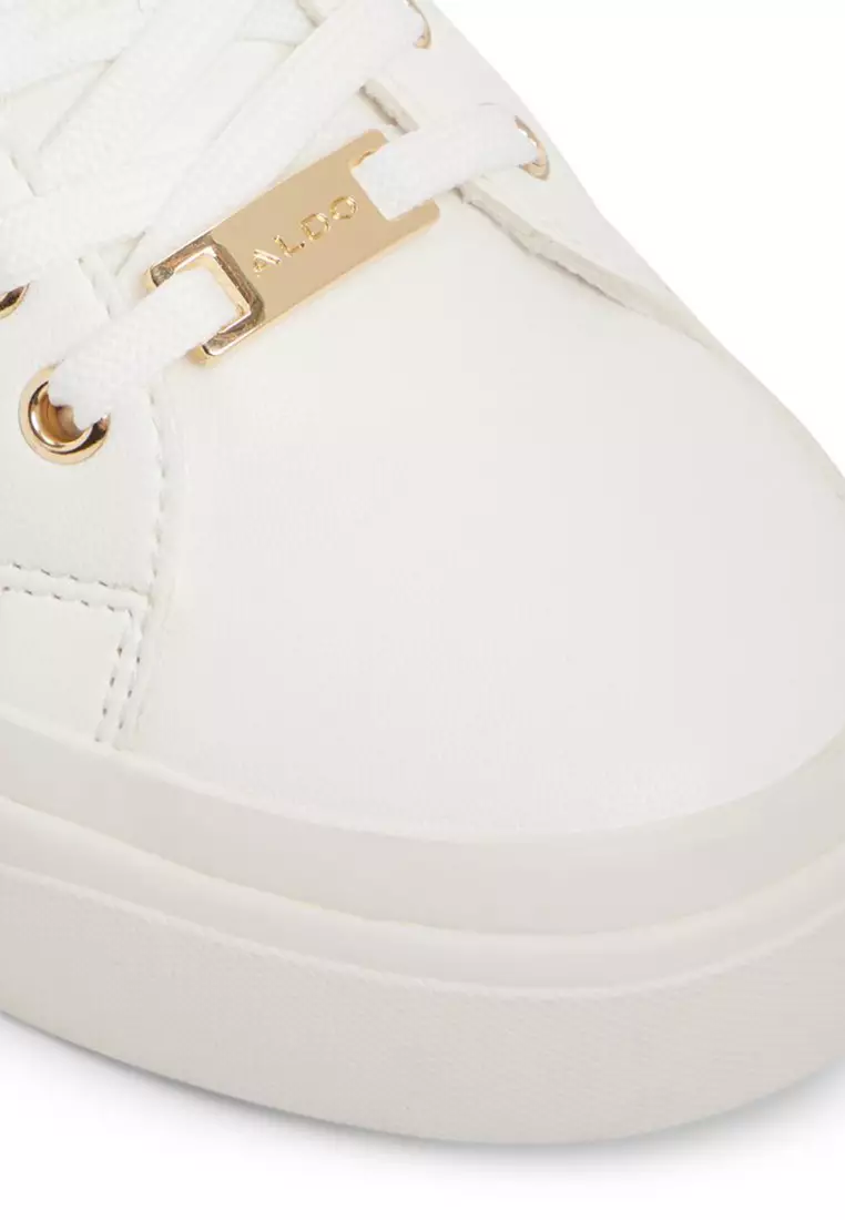 Brynlee Sneakers
