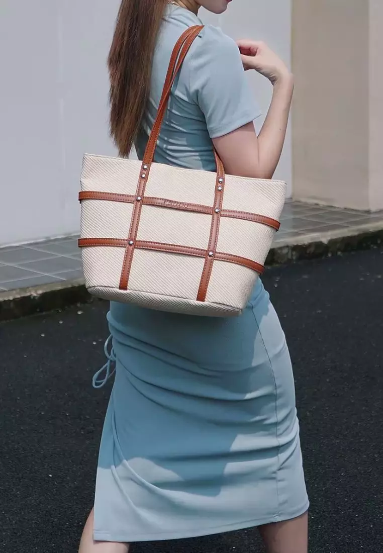 Women's Tote Bag / Shoulder Bag (Tas Jinjing Wanita / Tas Bahu Wanita) - Krem