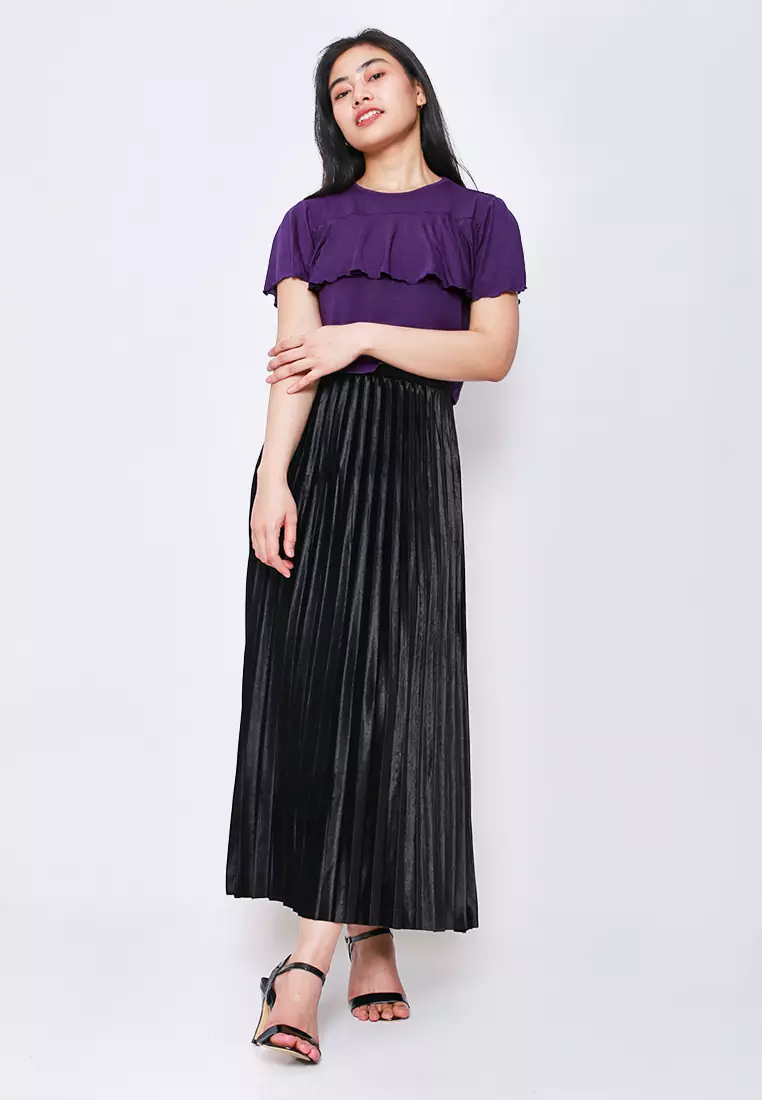 Chest Flare Crop Tee