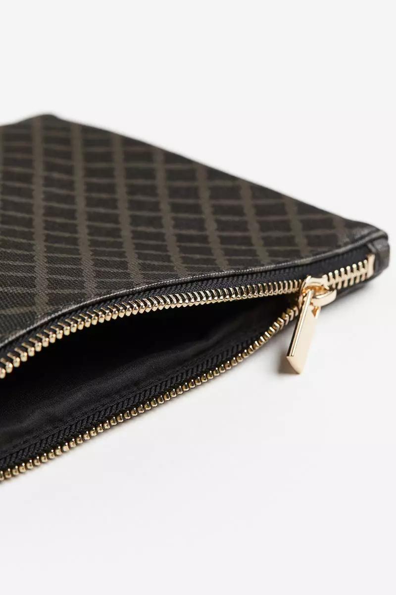 Buy H&M Quilted pouch bag 2023 Online ZALORA Singapore