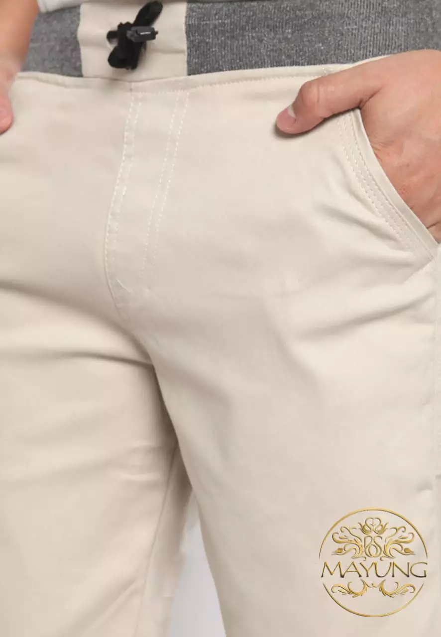 Celana Chinos Pendek Premium Slimfit Putih