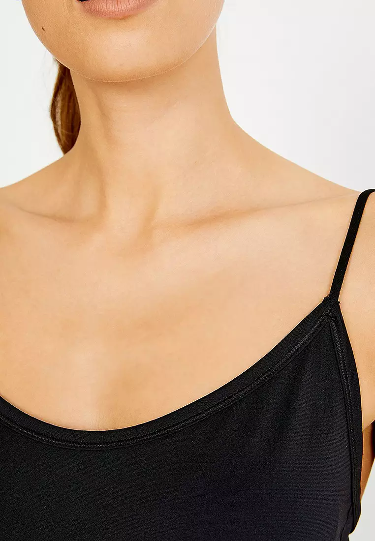 Smart V-Neck Petticoat