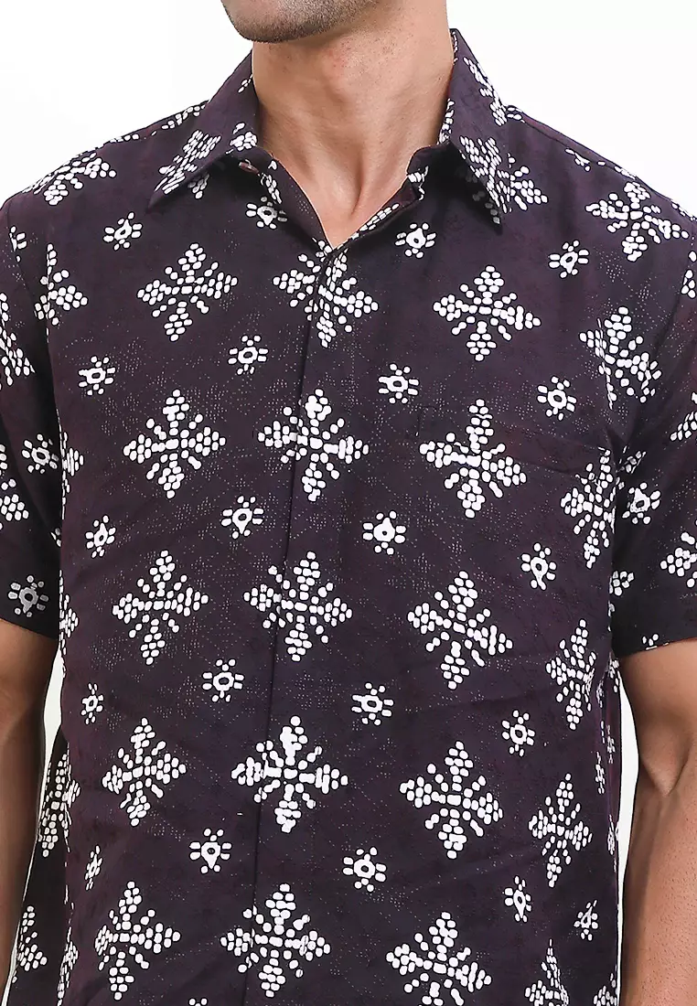 Kemeja Pria Lengan Pendek Batik Cap Dobby Spesial JFW Collection Binar Aska Burgundy