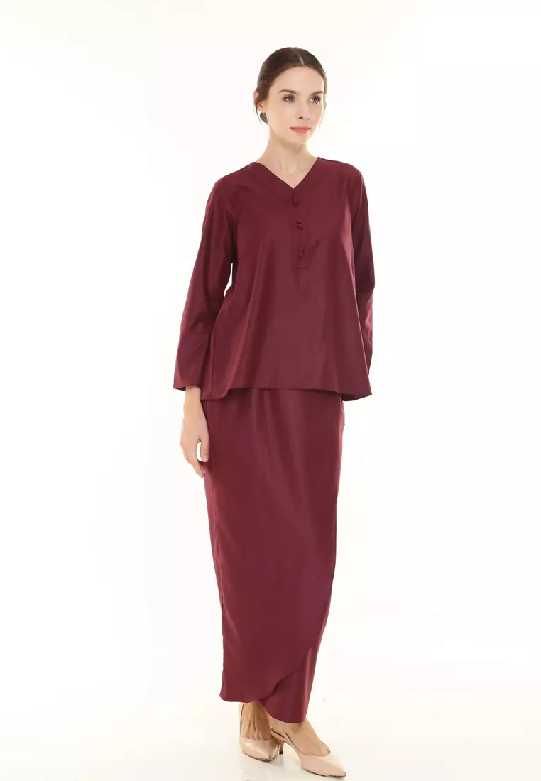 Kiera Kurung Kedah Modern in Burgundy