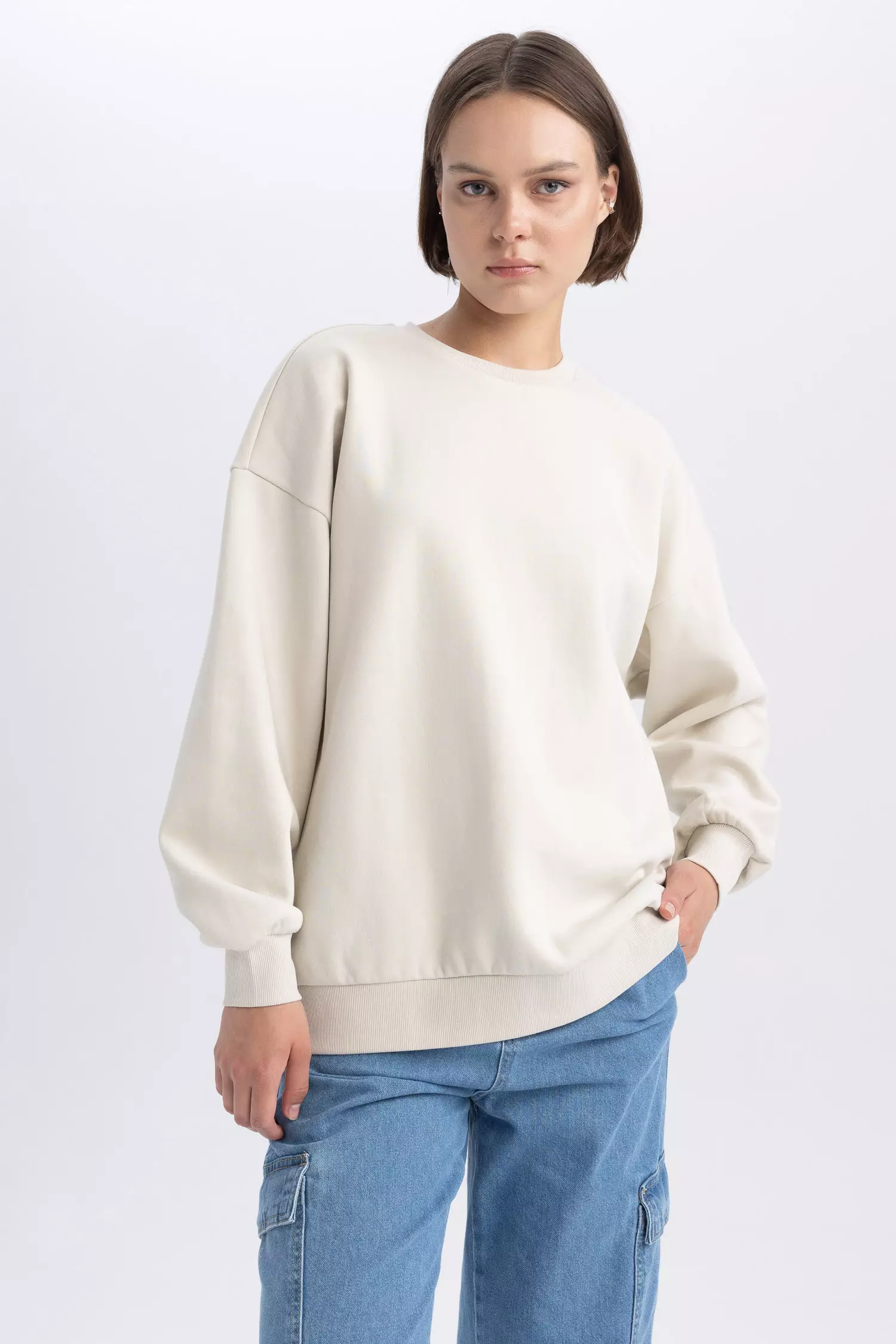 Buy DeFacto Oversize Fit Long Sleeve Sweatshirt 2024 Online