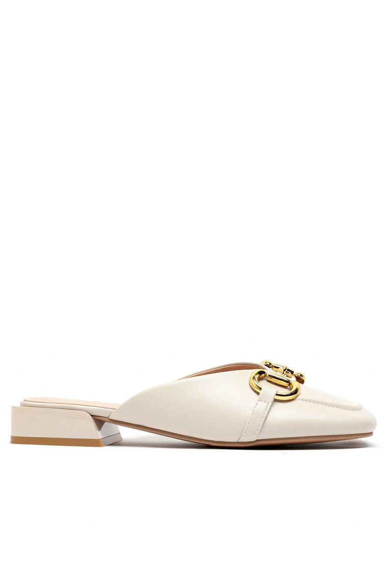 Horsebit Buckle Synthetic Leather Sandals 1625-2