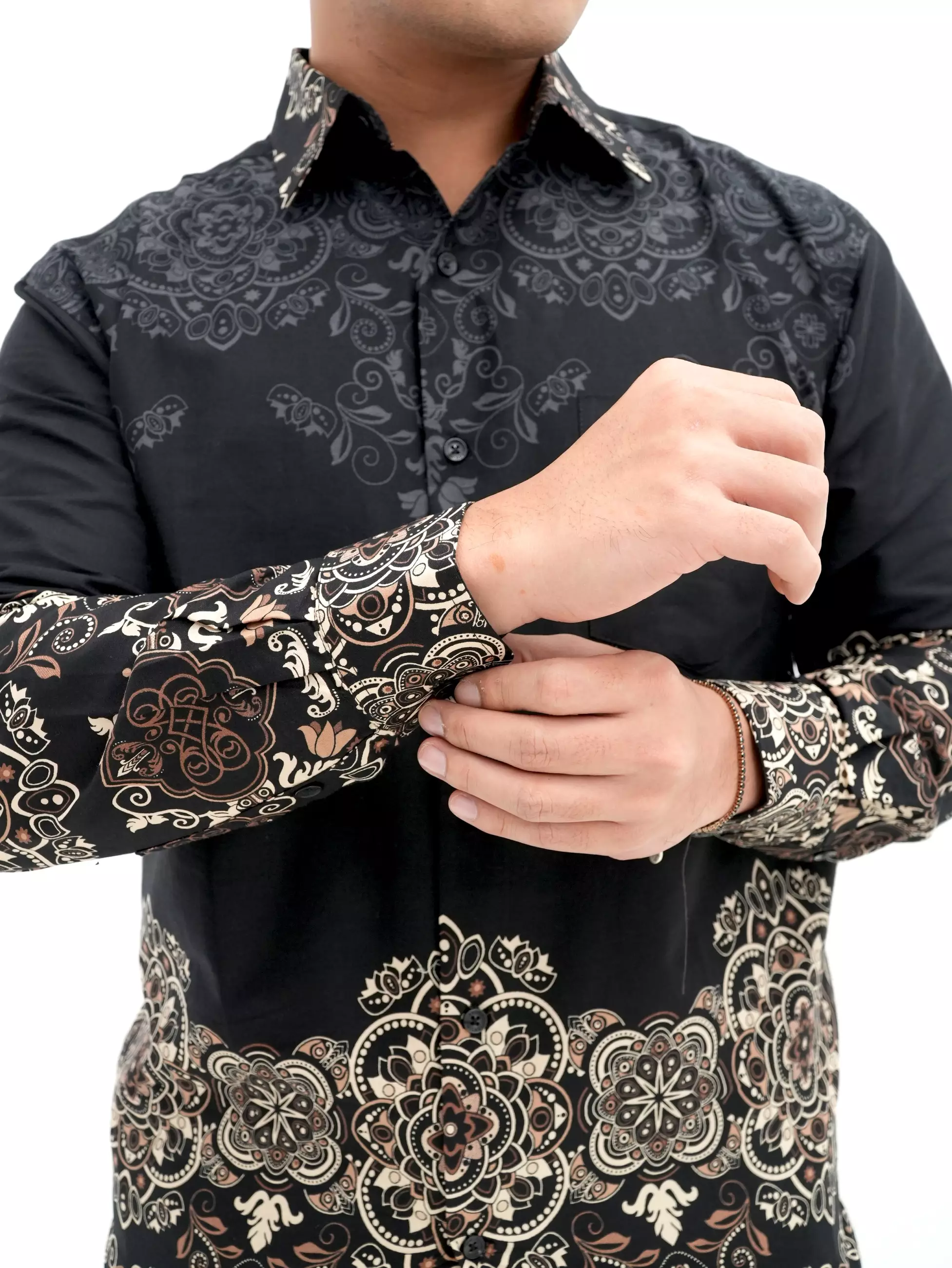 Kemeja Batik Lengan Panjang Hitam 16867