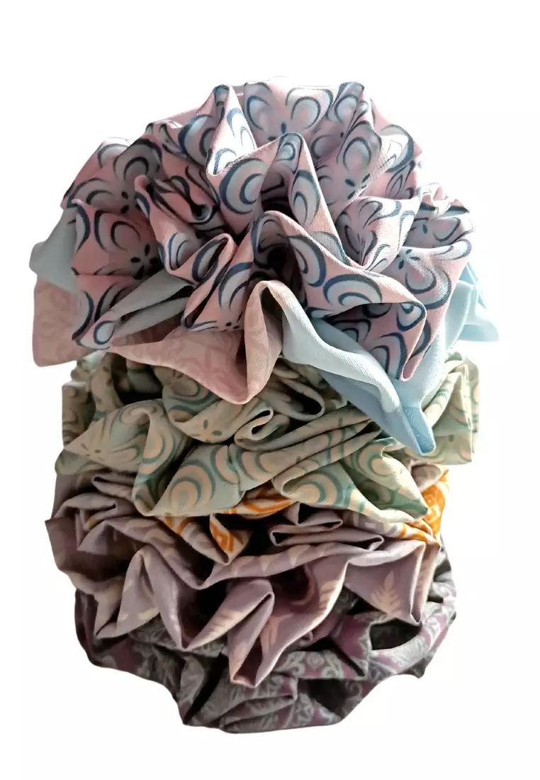 Scrunchie Flower Motif