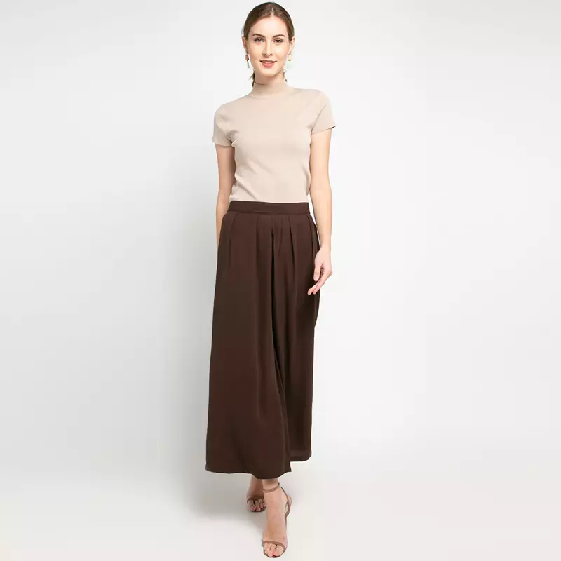 Sophistix Pearl Pants in Brown