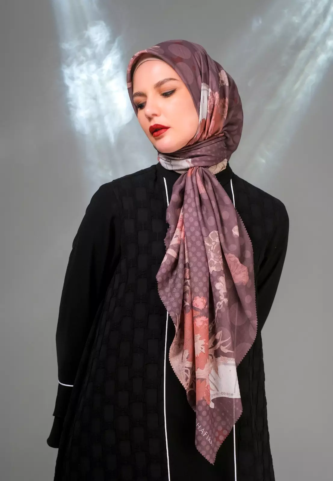 Nessie Printed Scarf | Hijab Kerudung Segi Empat Motif |