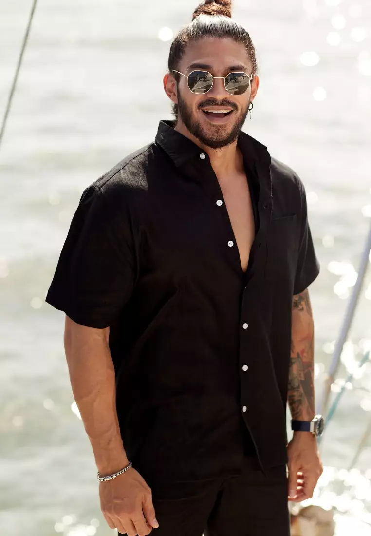Daytona Kemeja Linen Lengan Pendek Pria Hitam | Linen Short Sleeve Shirt Men Black